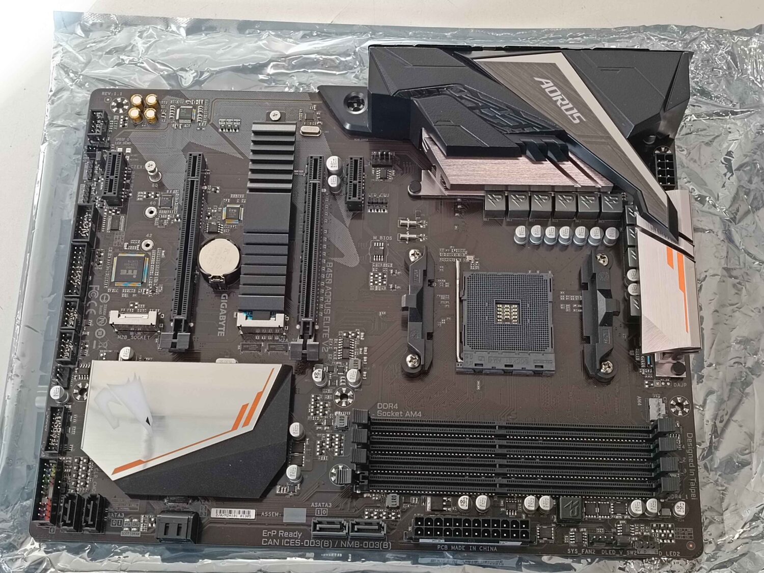 SALE OUT. GIGABYTE B450 AORUS ELITE V2 1.0, USED, REFURBISHED, WITHOUT ACCESSORIES, ONLY BACK PANEL INCLUDED | Gigabyte | B450 AORUS ELITE V2 1.0 | Processor family AMD | Processor socket AM4 | DDR4 DIMM | Memory slots 4 | Number of SATA connectors 6 x SATA 6Gb/s connectors | Chipset AMD B | ATX | USED, REFURBISHED, WITHOUT ACCESSORIES, ONLY BACK PANEL INCLUDED
