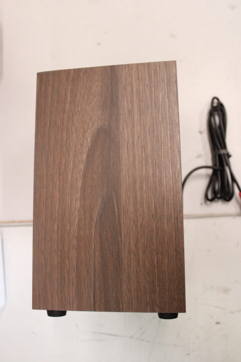 SALE OUT. Muse MT-108BT Turntable Stereo System | Muse | Turntable Stereo System | MT-108BT | Turntable Stereo System | USB port | DAMAGED PACKAGING, DAMAGED SPEAKER CORNER - Image 3