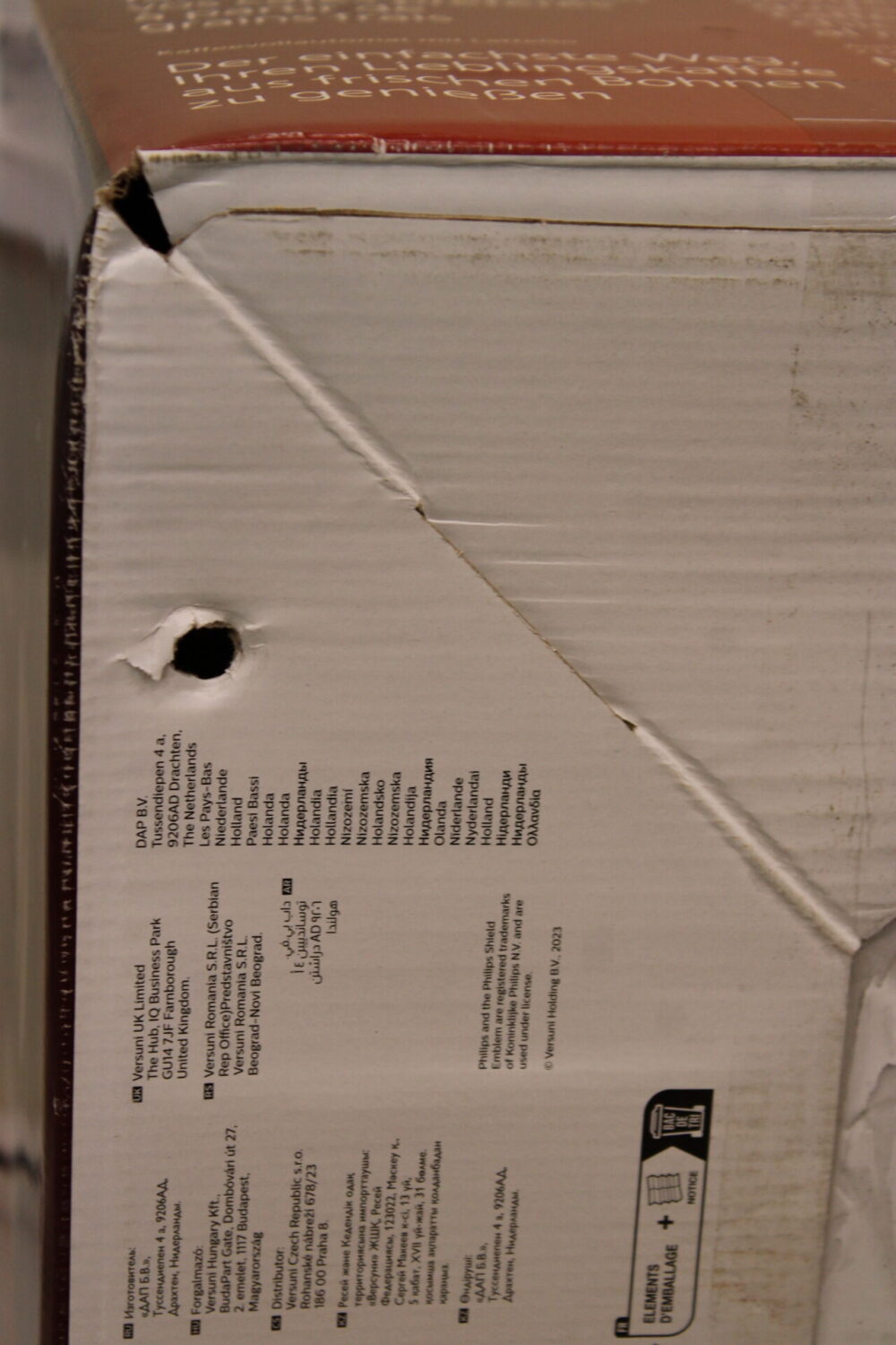 SALE OUT. Philips EP2331/10 Fully automatic Coffee maker, Black | Philips | Coffee maker | EP2331/10 | Pump pressure 15 bar | Built-in milk frother | Automatic | 1500 W | Black | DAMAGED PACKAGING - Image 5