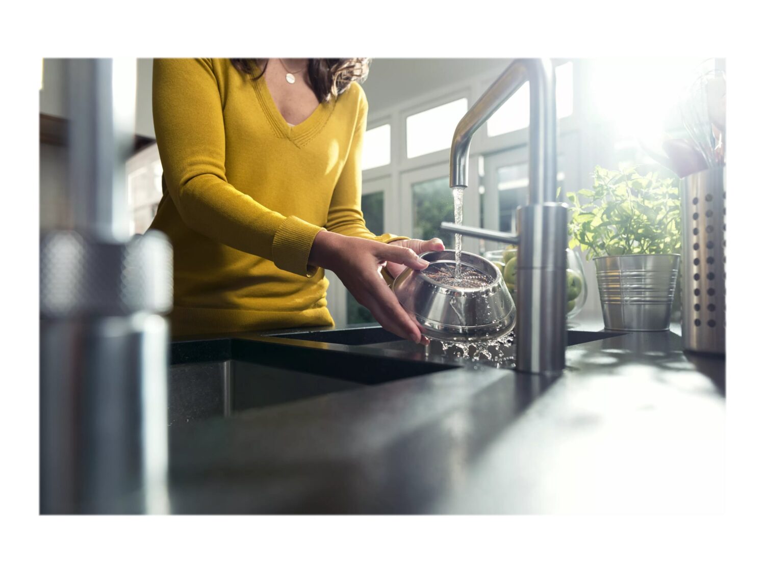 Philips | Juicer | HR1922/21 Avance collection | Type Juicer maker | Stainless steel | 1200 W | Number of speeds 2 | 9500 RPM - Image 15