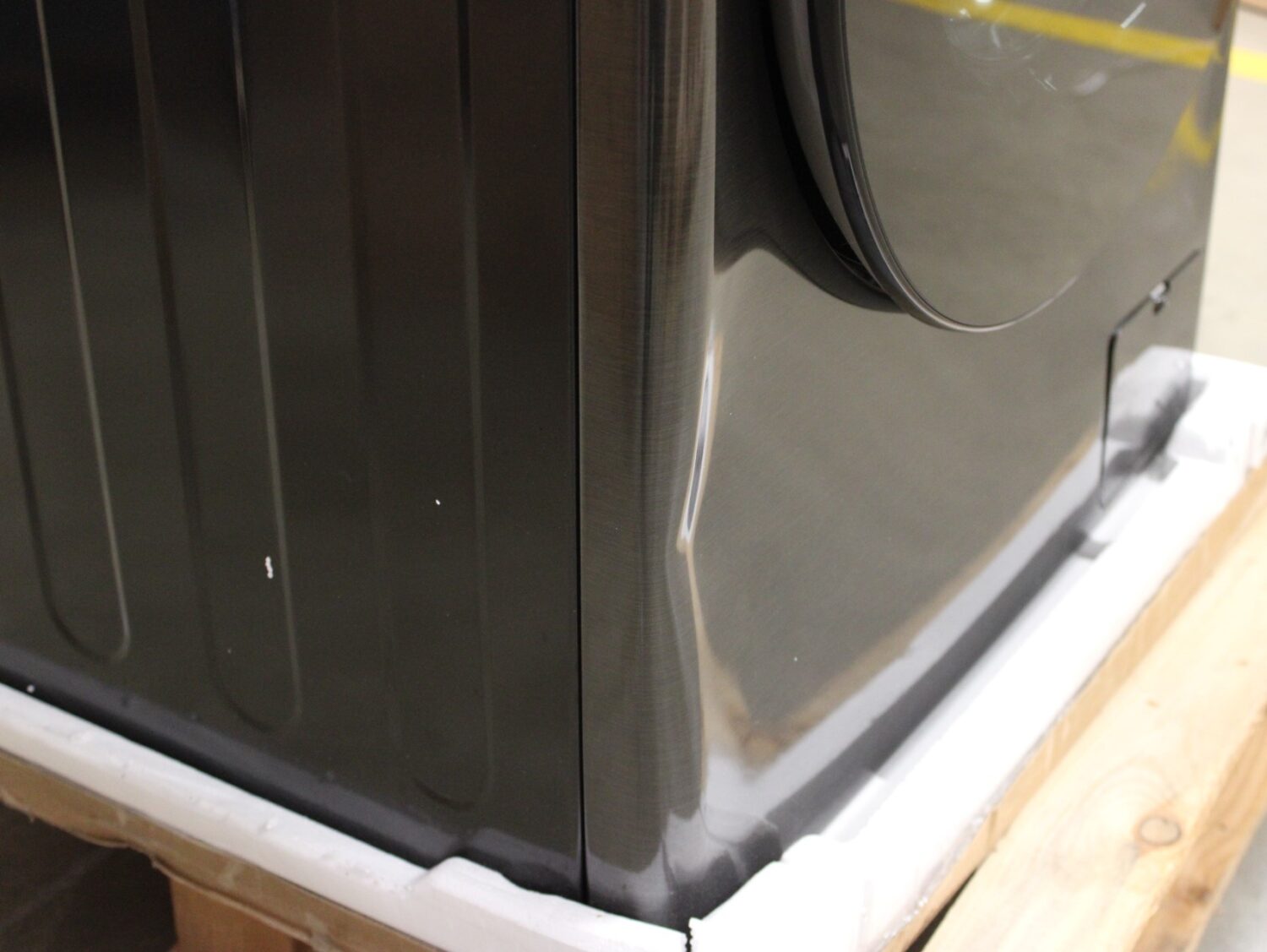 SALE OUT. LG F4DR711S2BA Washing machine, A, Front loading, Washing capacity 11 kg, Depth 56,5 cm, 1360 RPM, Black | LG Washing Machine with Dryer | F4DR711S2BA | Energy efficiency class A/D | Front loading | Washing capacity 11 kg | 1400 RPM | Depth 57 cm | Width 60 cm | Display | TFT | Drying system | Drying capacity 6 kg | Steam function | Direct drive | Wi-Fi | Black | DAMAGED PACKAGING, DENTS ON FRONT - Image 4