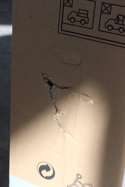 SALE OUT. ETA ETA253490030E Storio retro Refrigerator, E, Free standing, Combi, Height 148.2 cm, Net fridge 170 L, Net freezer 45 L, Red | ETA Refrigerator | ETA253490030E Storio retro | Energy efficiency class E | Free standing | Double Door | Height 148.2 cm | Fridge net capacity 170 L | Freezer net capacity 45 L | 44 dB | Red | DAMAGED PACKAGING, DENTS ON SIDE - Image 2