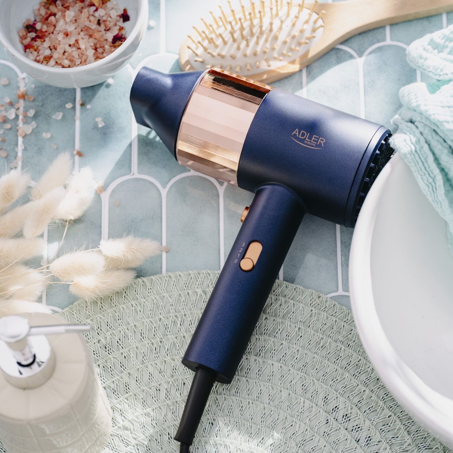 Adler Hair dryer | AD 2280 | 1800 W | Number of temperature settings 3 | Blue/Gold - Image 8
