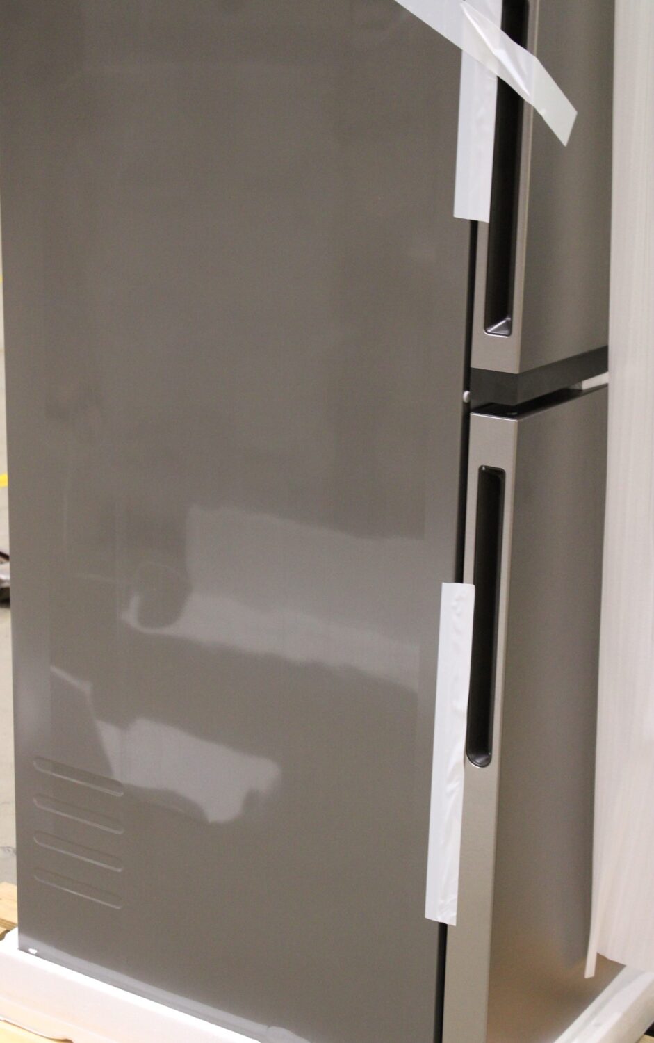 SALE OUT. Candy ECN2CQTEX186 Refrigerator, E, Freestanding, Combi, Height 185cm, Fridge net 235 L, Freezer net 120 L, Inox | Candy DAMAGED PACKAGING, DENT SIDE ON BOTTOM, DENT ON DOOR - Image 4