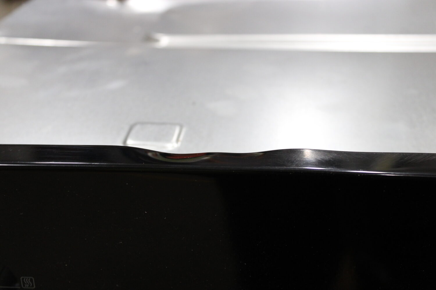 SALE OUT. Bosch HBF010BA0 Built in Oven, A, 66 L, Black | Bosch Oven | HBF010BA0 | 66 L | Electric | Manual | Knobs | Height 59.5 cm | Width 59.4 cm | Black | DAMAGED PACKAGING, DENTED OVEN TOP AND FRAME - Image 3