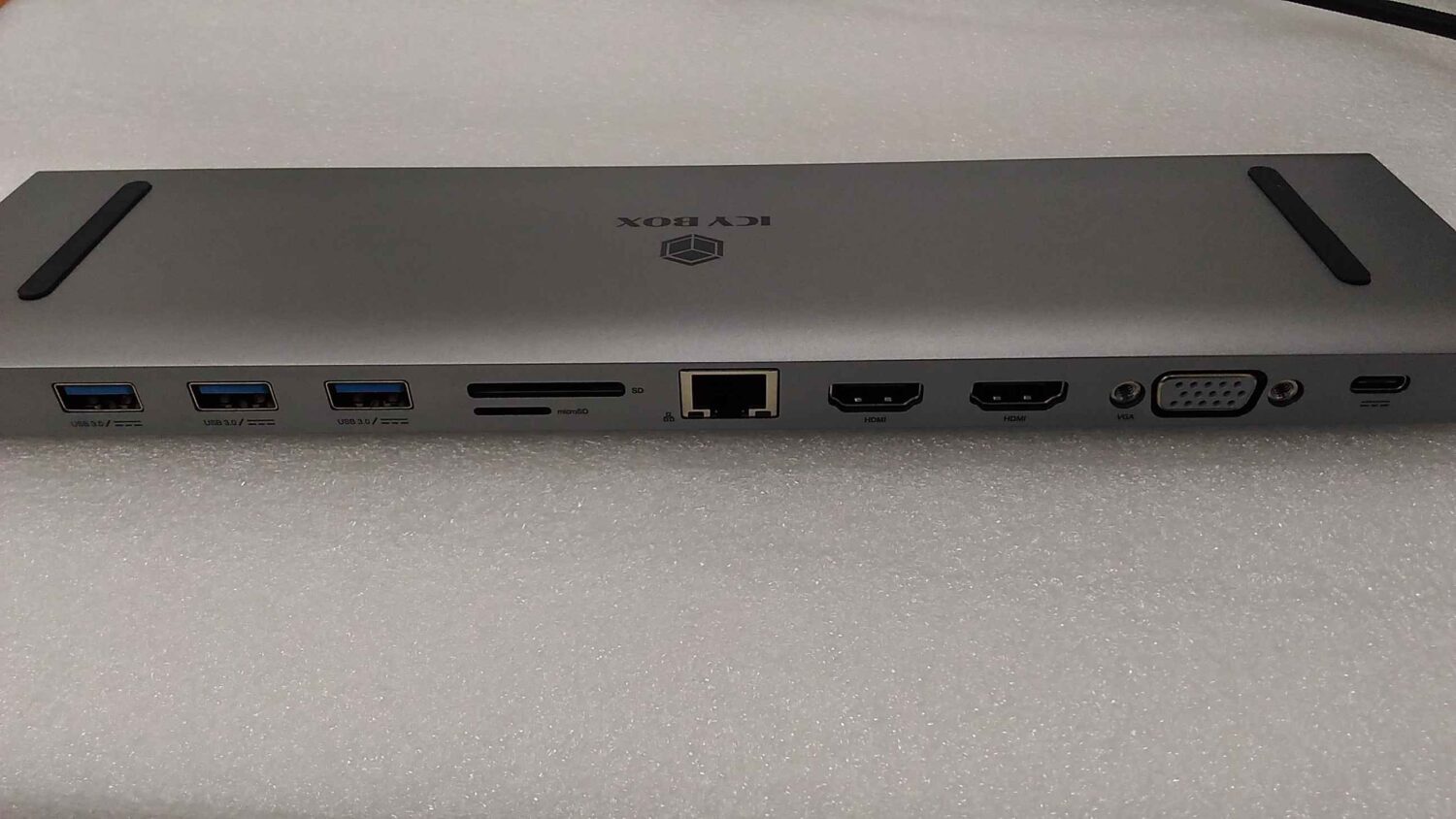 SALE OUT. Icy Box IB-DK2106-C USB Type-C Notebook DockingStation with triple video output | Raidsonic Icy Box Docking Station | IB-DK2106-C | VGA (D-Sub) ports quantity 1 | HDMI ports quantity 2 | Warranty 3 month(s) | USED, REFURBISHED, WITHOUT ORIGINAL PACKAGING AND MANUALS - Image 2