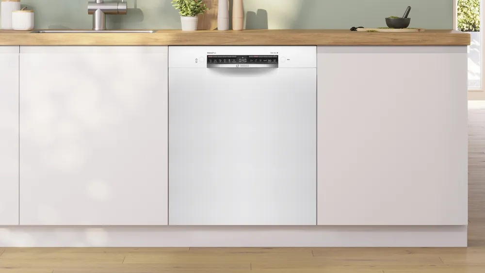 Bosch Dishwasher | SMU4HMW02S | Built-in | Width 60 cm | Number of place settings 14 | Number of programs 6 | Energy efficiency class D | Display | AquaStop function | White - Image 9