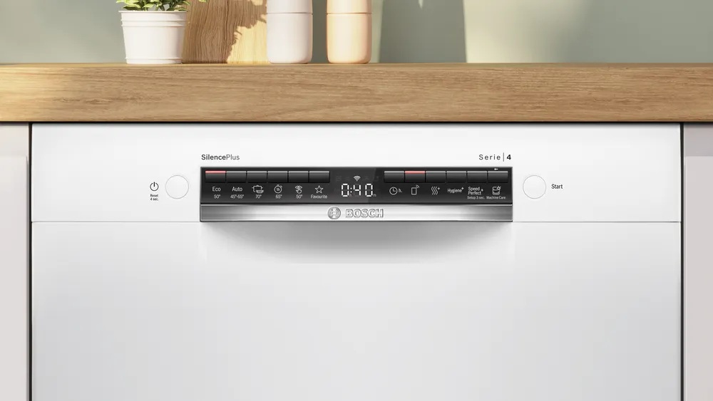 Bosch Dishwasher | SMU4HMW02S | Built-in | Width 60 cm | Number of place settings 14 | Number of programs 6 | Energy efficiency class D | Display | AquaStop function | White - Image 8