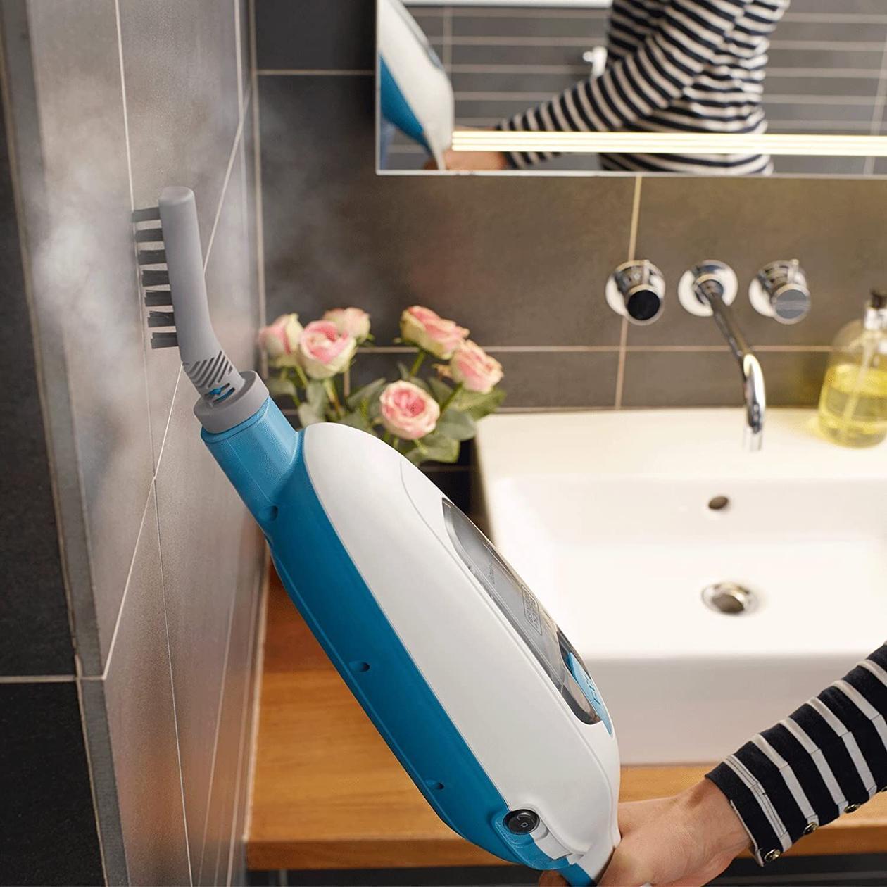 BLACK & DECKER | Steam Mop | FSMH13E5-QS | Corded operating | 1300 W | White - Image 6