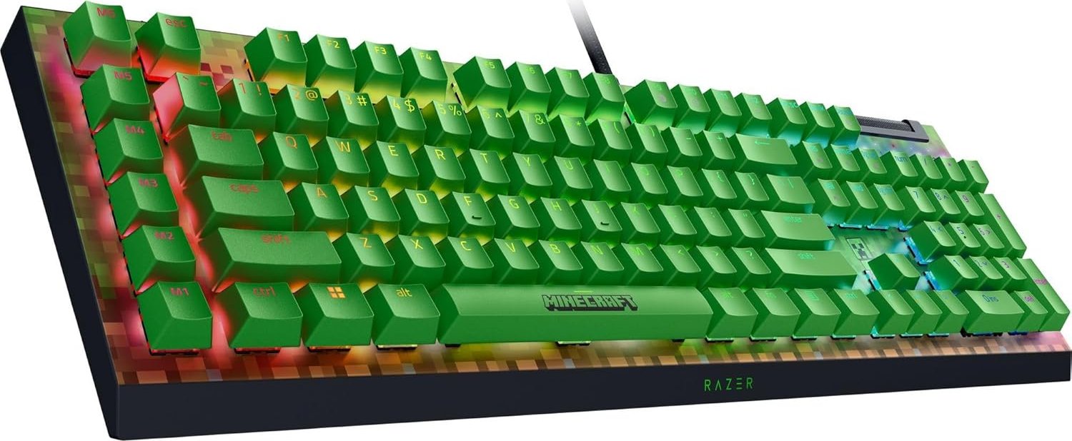 Razer BlackWidow V4 X | Gaming keyboard | Wired | US | Minecraft Edition | Razer Green Mechanical Switches (Clicky) - Image 3