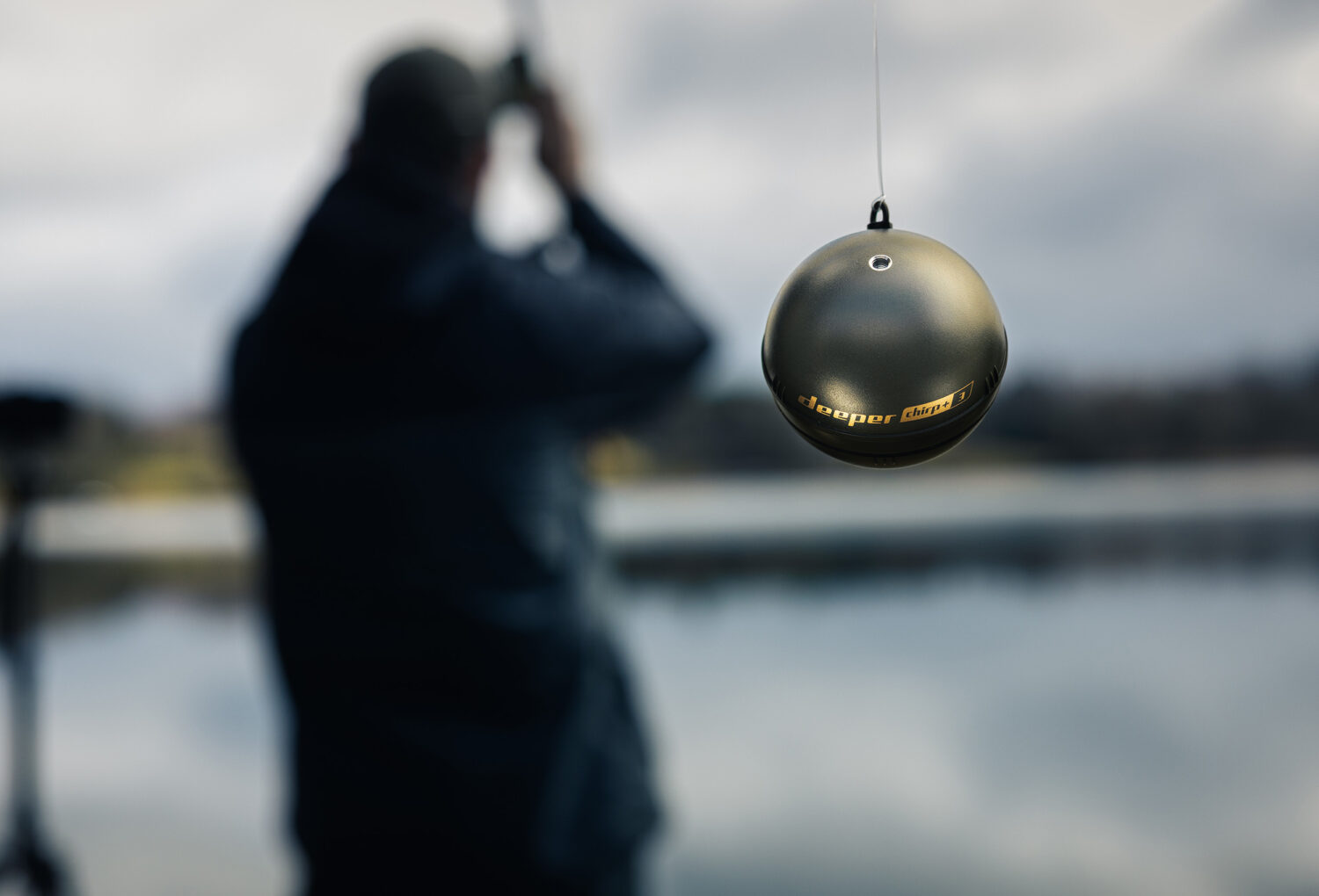 Deeper CHIRP+3 sonar +36W foldable solar charger power bundle - Image 7