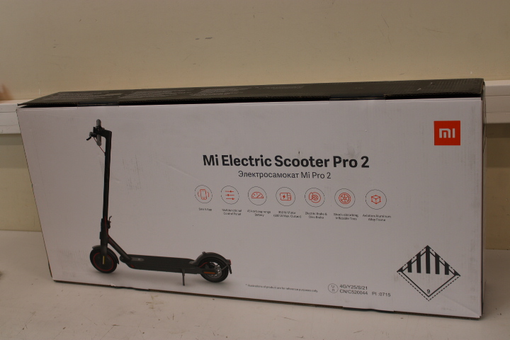 SALE OUT. Xiaomi Mi Electric Scooter Pro 2 | 600 W | 25 km/h | 3 month(s) | Black | USED, DIRTY, WITHOUT ORIGINAL PACKAGING
