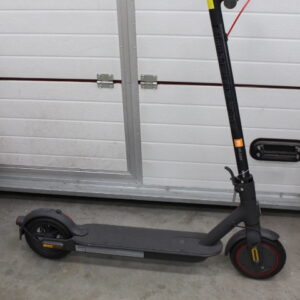 SALE OUT. Xiaomi Mi Electric Scooter Pro 2 | 600 W | 25 km/h | 6 month(s) | Black | WITHOUT ORIGINAL PACKAGING, MISSING: ACCESSORIES AND SOME INNER PACKAGING