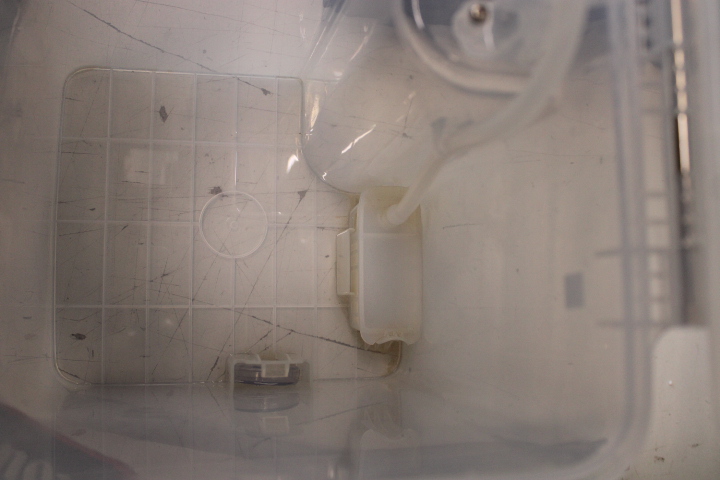 SALE OUT. Ecovacs DEEBOT X5 OMNI Vacuum cleaner, Robot, Wet&Dry, Operating time 164 min, Dust bin 0,25 L, 6400mAh, Black + Auto-empty statio | Ecovacs Robotic Vacuum Cleaner | DEEBOT X5 OMNI | Wet&Dry | Operating time (max) 164 min | Lithium-Ion | 6400 mAh | Dust capacity 0.25 L | 12800 Pa | Black | USED, DIRTY, NO DUST BAGS, SCRATCHED - Image 6