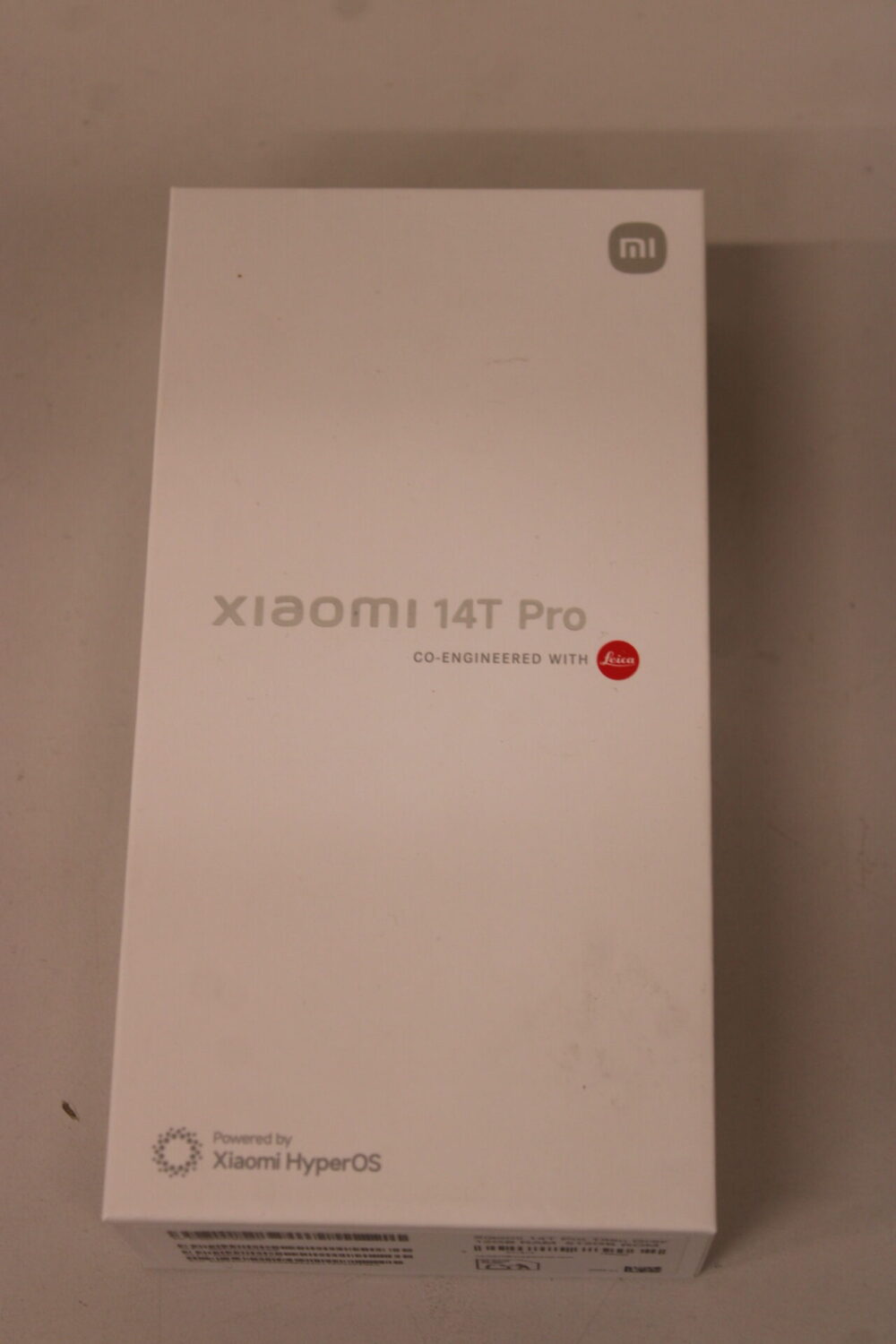 SALE OUT. Xiaomi 14T Pro (Titan Gray) DS 6.67“ AMOLED 1220x2712/3.4GHz&2.0GHz/512GB/12GB RAM/Android 14/WiFi,BT/5G,MZB0HHFEU | Xiaomi 14T Pro | Titan Gray | 6.67 " | OLED | 1220 x 2712 pixels | Mediatek | Dimensity 9300+ (4 nm) | Internal RAM 12 GB | 512 GB | Dual SIM | 5G | Main camera resolution 50+50+12 MP | Secondary camera resolution 32 MP | Android | 14 | 5000 mAh | USED, SCRATCHES ON SCREEN PROTECTIVE GLASS