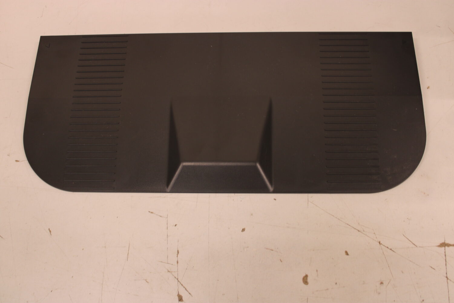 SALE OUT. Midea V15 Robot Vacuum Cleaner | Midea Robot Vacuum Cleaner | V15 | Wet&Dry | 5200 mAh | Dust capacity 3 L | 16200 Pa | Black | USED, DIRTY, SCRATCHED - Image 4